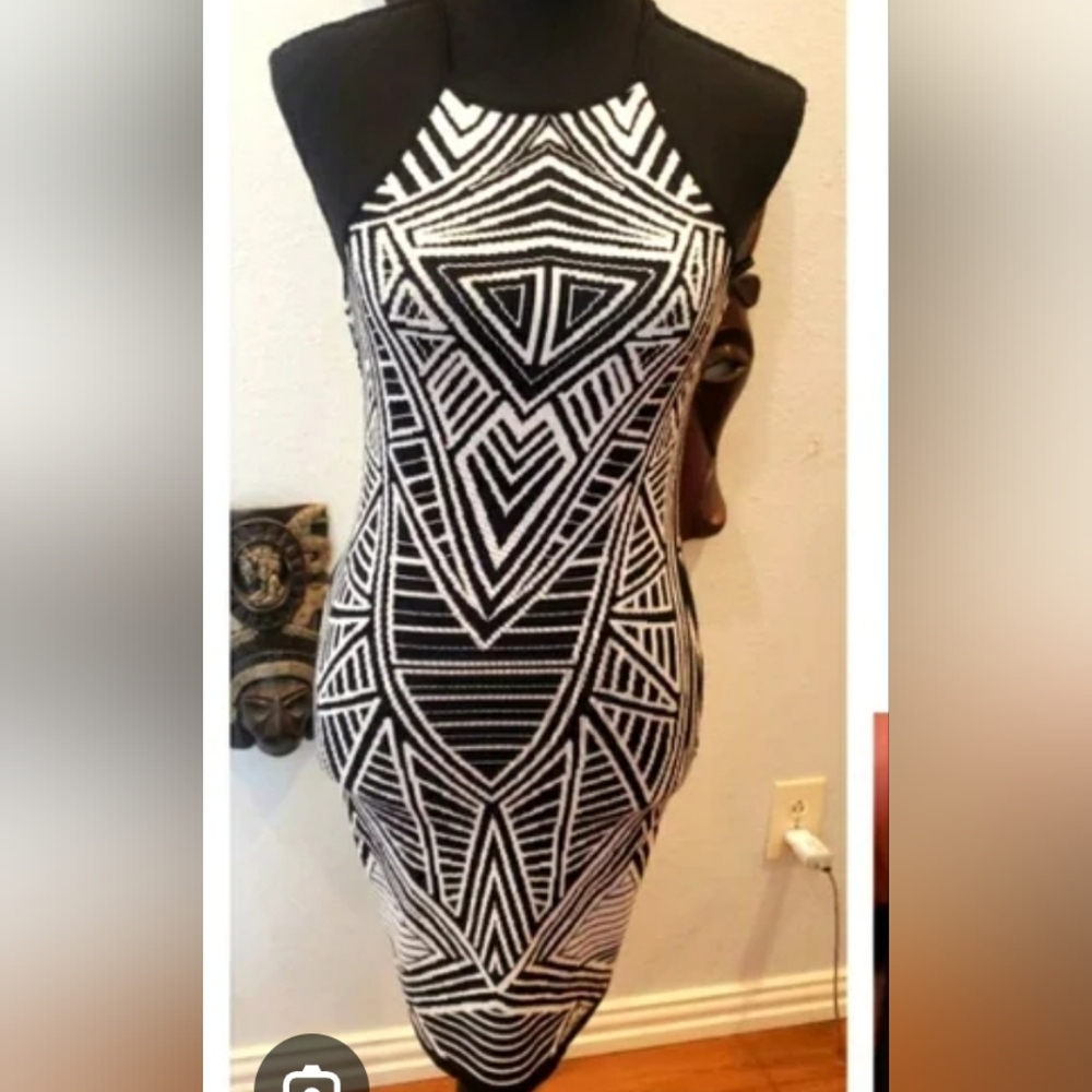 Medium Bundle Dress Short 2 Tops - Picture 2 of 15